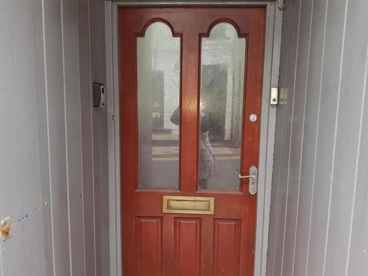 17 Bridge St, 3 Bedroom Flat Абъристуит Екстериор снимка